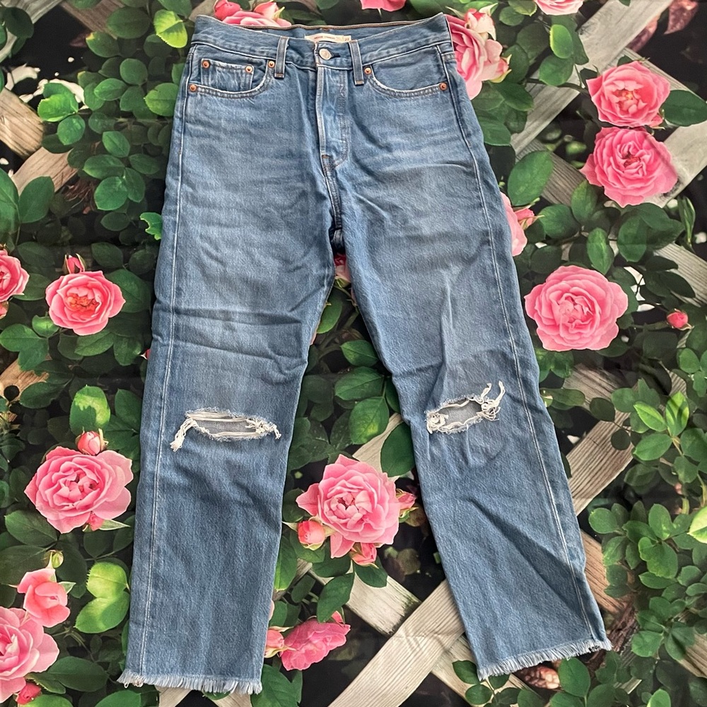 Wedgie Fit Fringe Levi’s